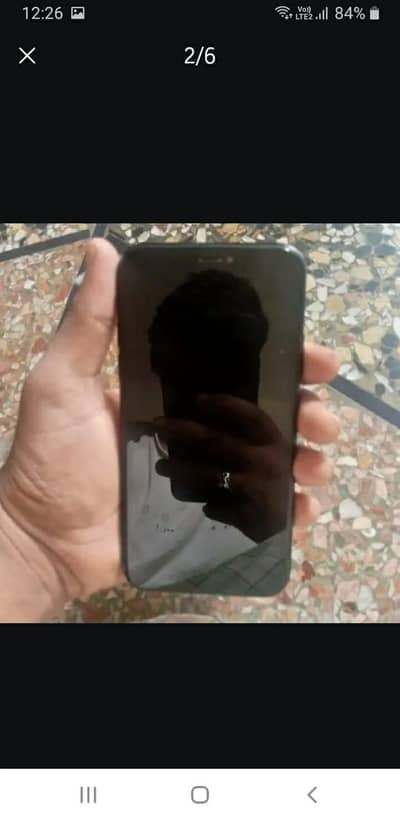 Apple iPhone XR