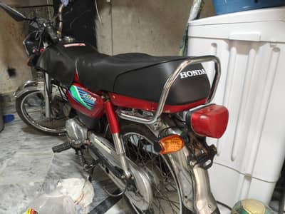 islamabad register CD70 Honda genuine condition only single hand used