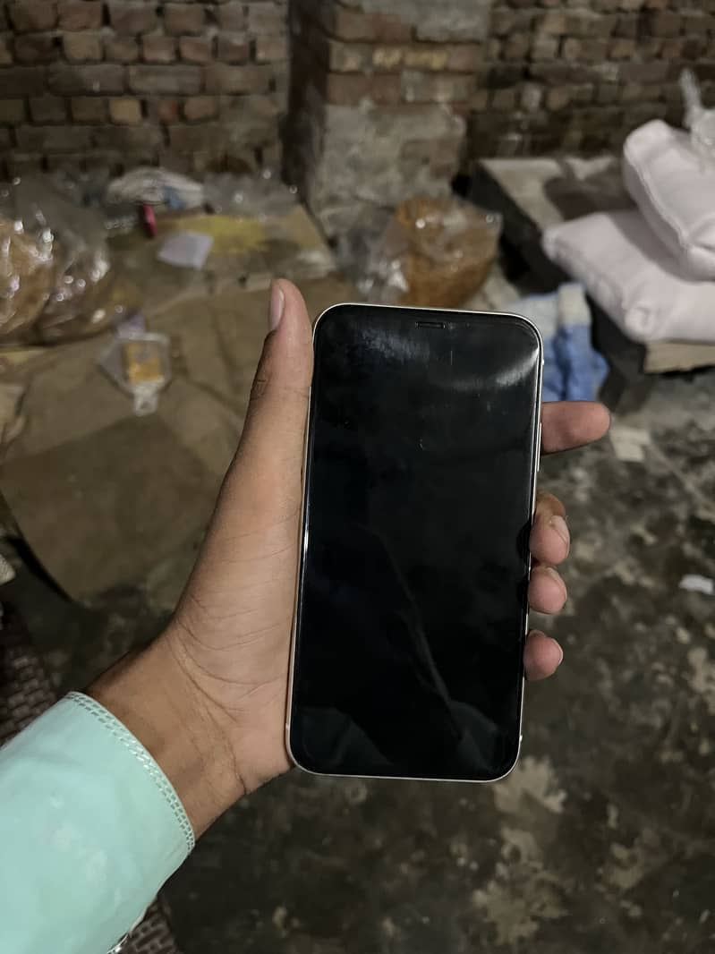 Apple iPhone 11 2