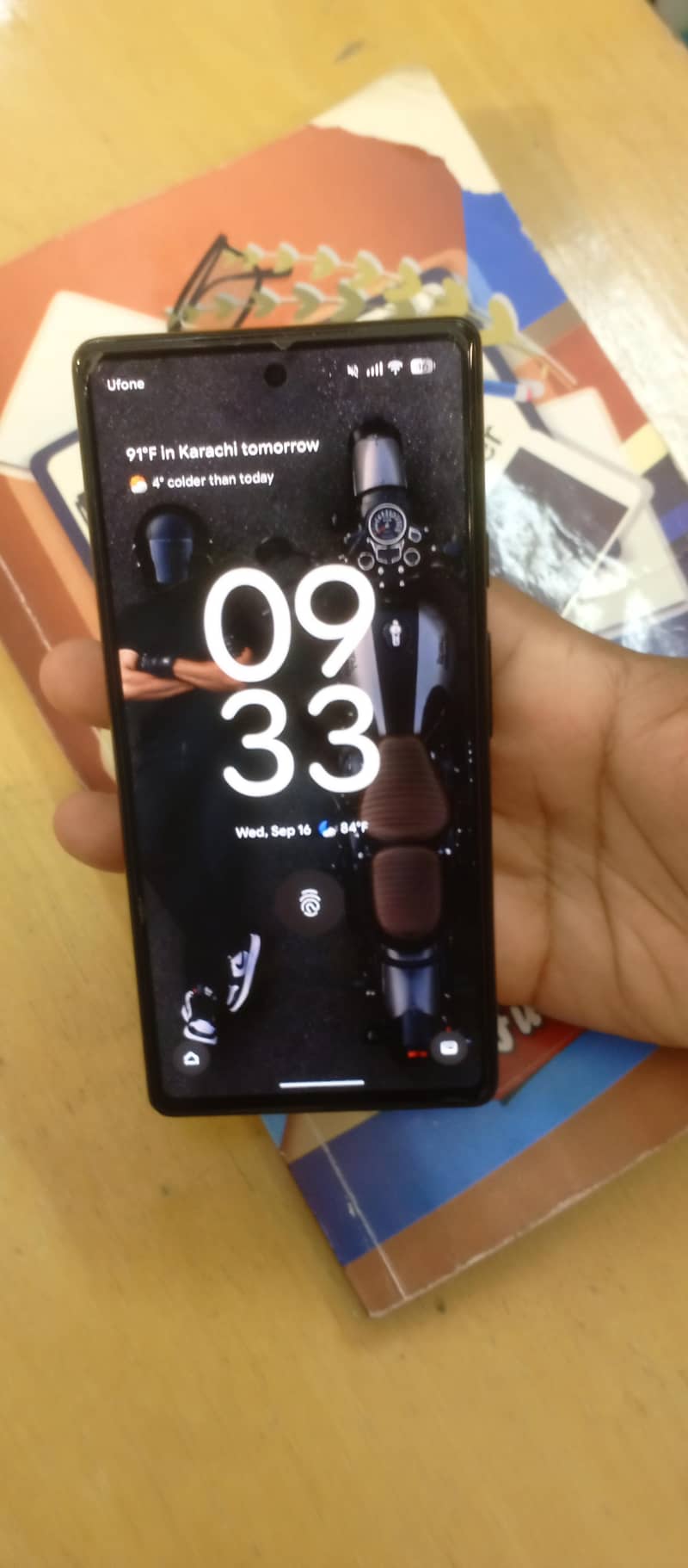 Google Pixel 6a 1