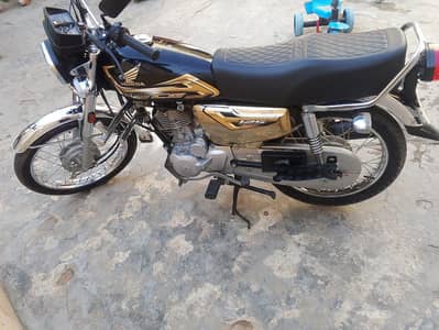HONDA 125 2026 SULF START SPACIAL GOLD ADDITION