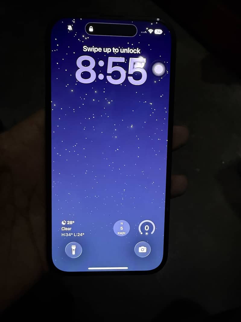 Apple iPhone 16 1