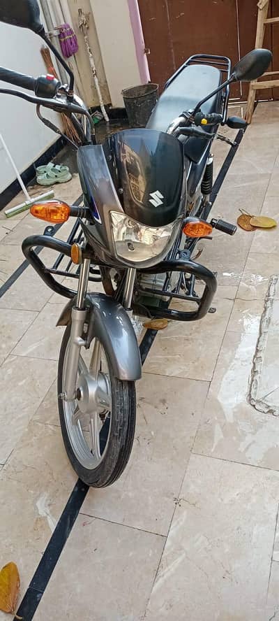 Suzuki 110 millage 12700 gangioun