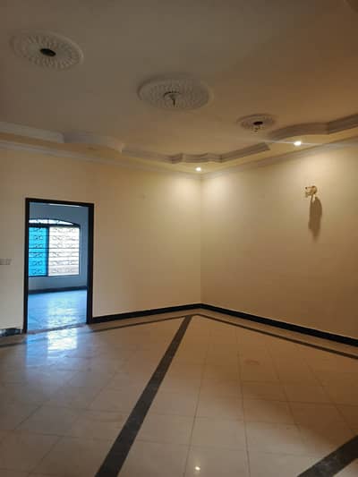 1 Kanal House for Rent with 5 Bed 2 kitchen Johar town phase 1