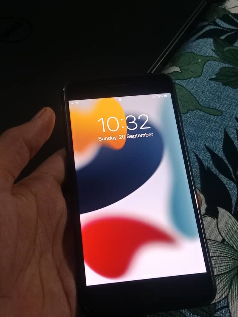 Apple iPhone 7 Plus 1
