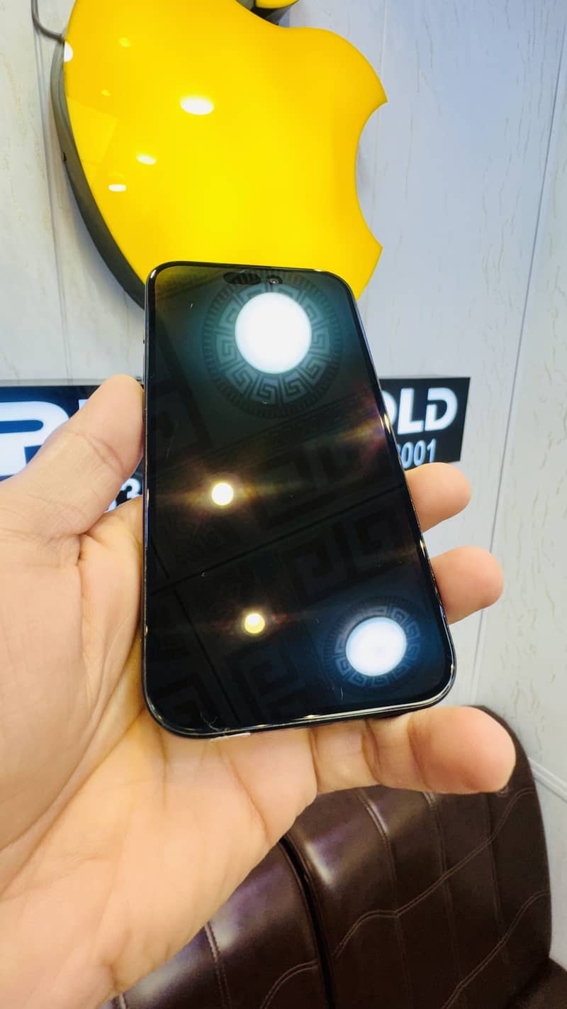 Apple iPhone 15 1