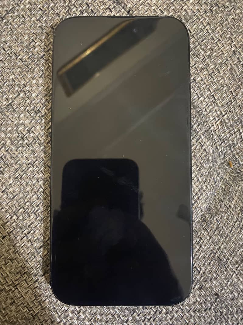 Apple iPhone 15 5