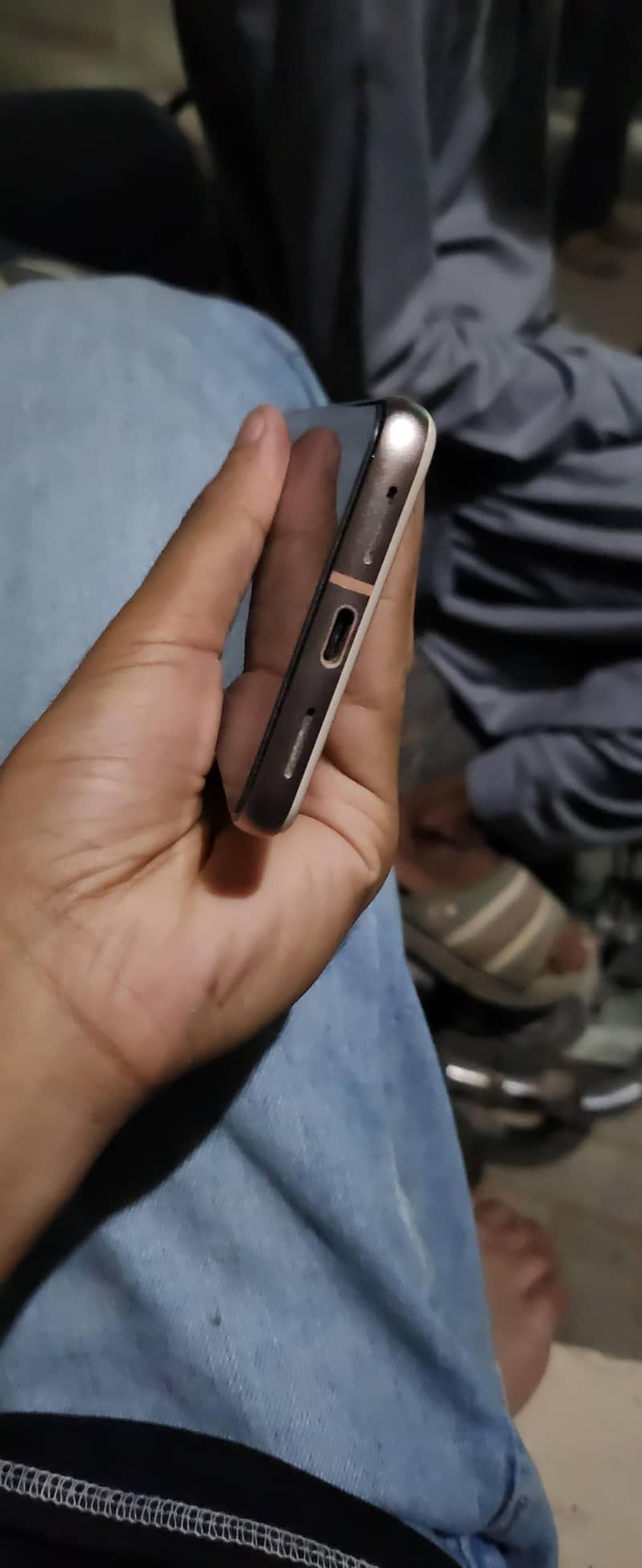 Google Pixel 8 1