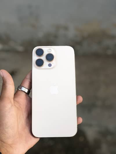 Apple iPhone 16 Pro Max