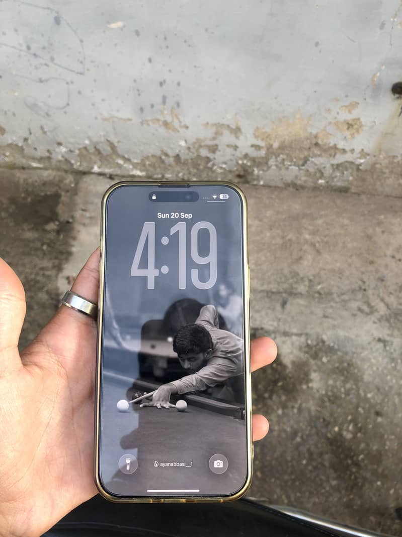 Apple iPhone 16 Pro Max 7