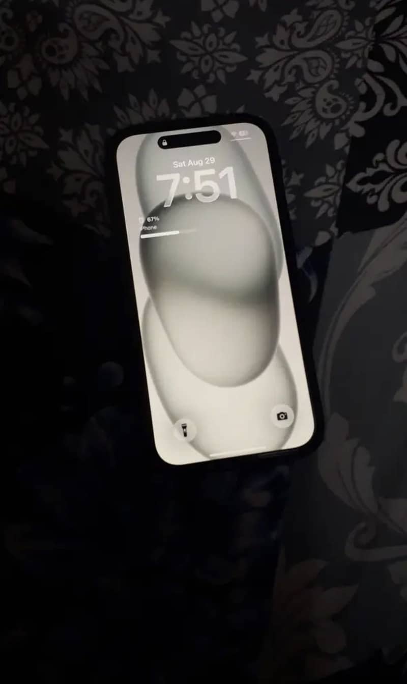 Apple iPhone 15 1