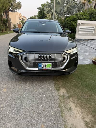 Audi E-Tron 2021