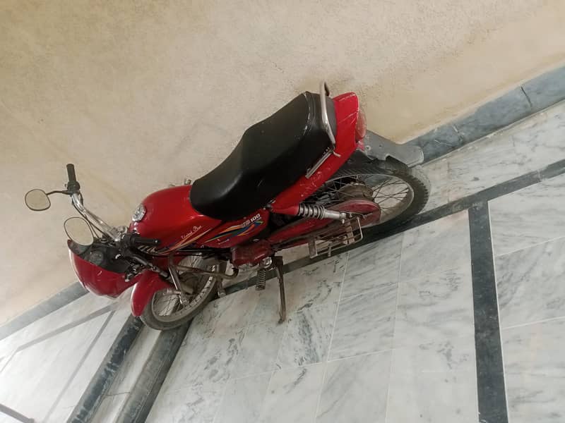 united 100cc 1