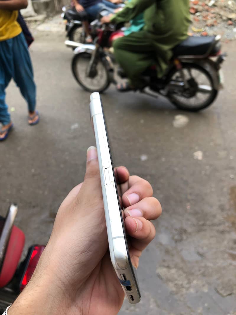 Google pixel 7 3
