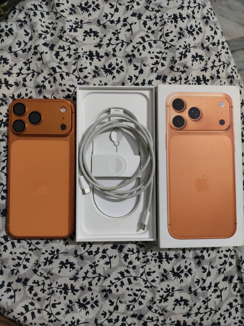 Apple iPhone 17 Pro Max 6