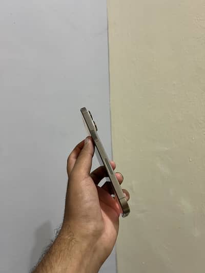 Iphone 14 Pro Max (Factory Unlocked)