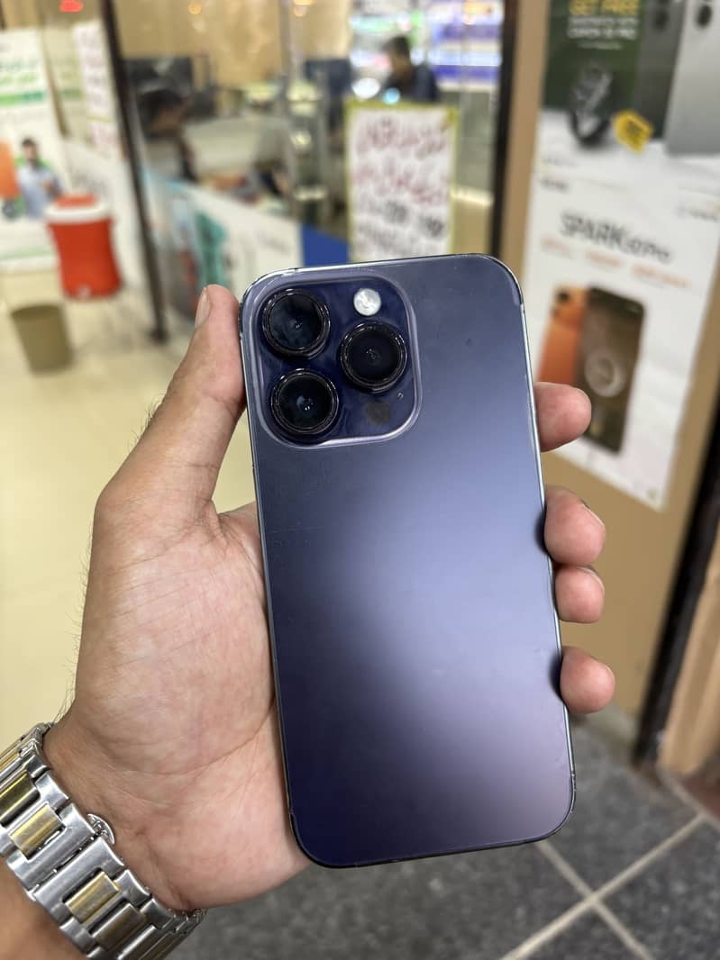 Apple iPhone 14 pro 256 0
