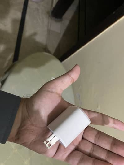 Apple 18w charger box pulled
