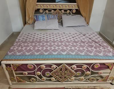 Double Bed Pure Iron