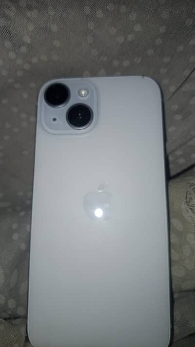 Apple iPhone 15
