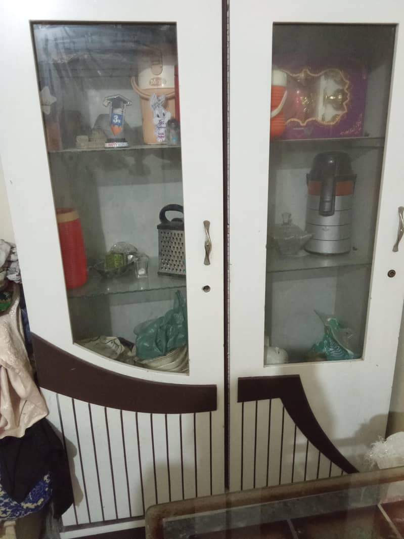 bed room set mint condition 5