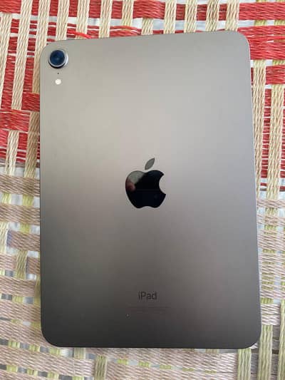 ipad mini 6 64GB full box with charger