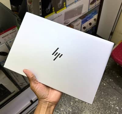 HP Touch Screen i7 8th Generation (Ram 8GB + SSD 256GB) HP New Logo