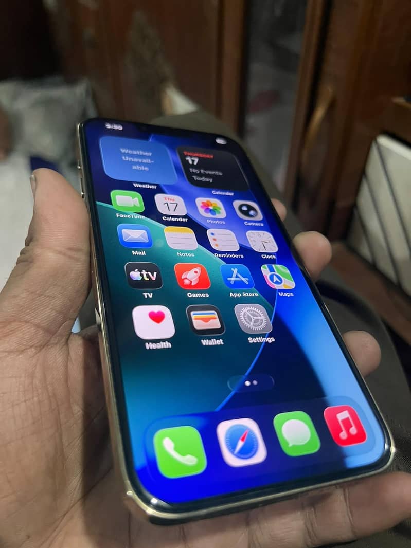 Apple iPhone 13 Pro Max 5
