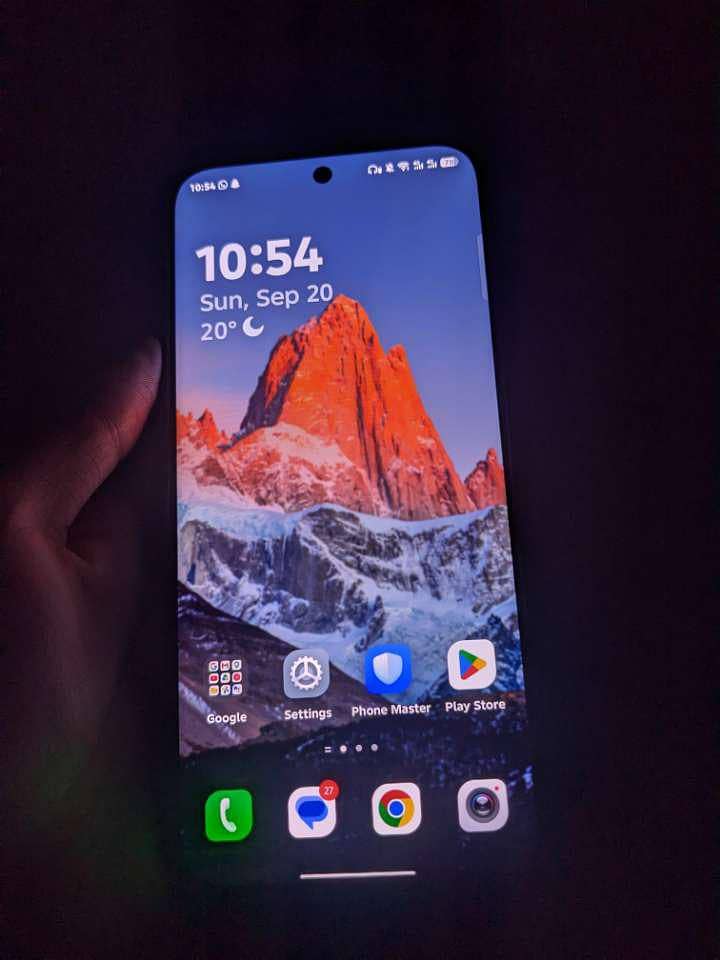 Tecno Spark 40 pro plus 3