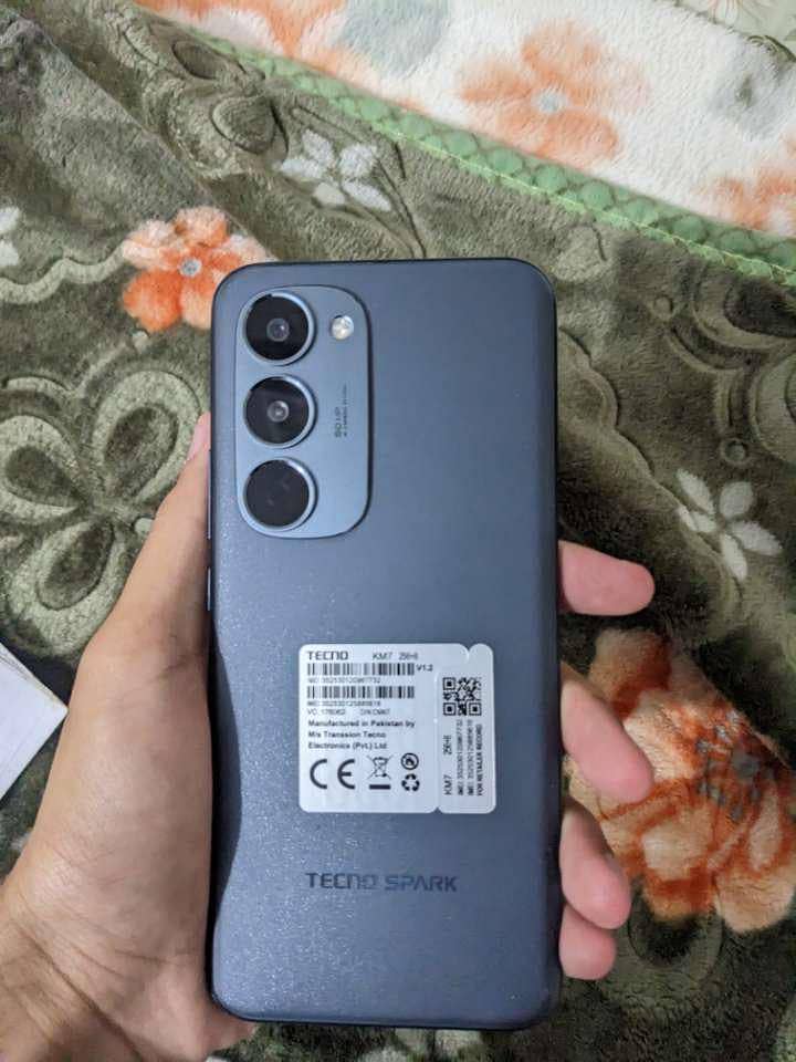 Tecno Spark 40 pro plus 6