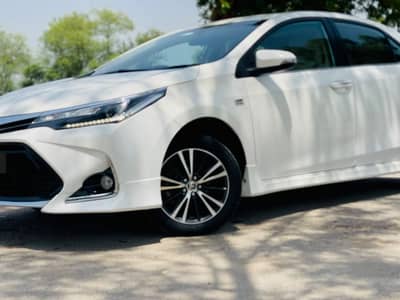 Toyota Corolla Altis Garnde 1.8 Model 2018