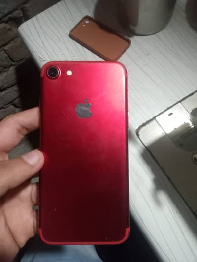 Apple iPhone 7