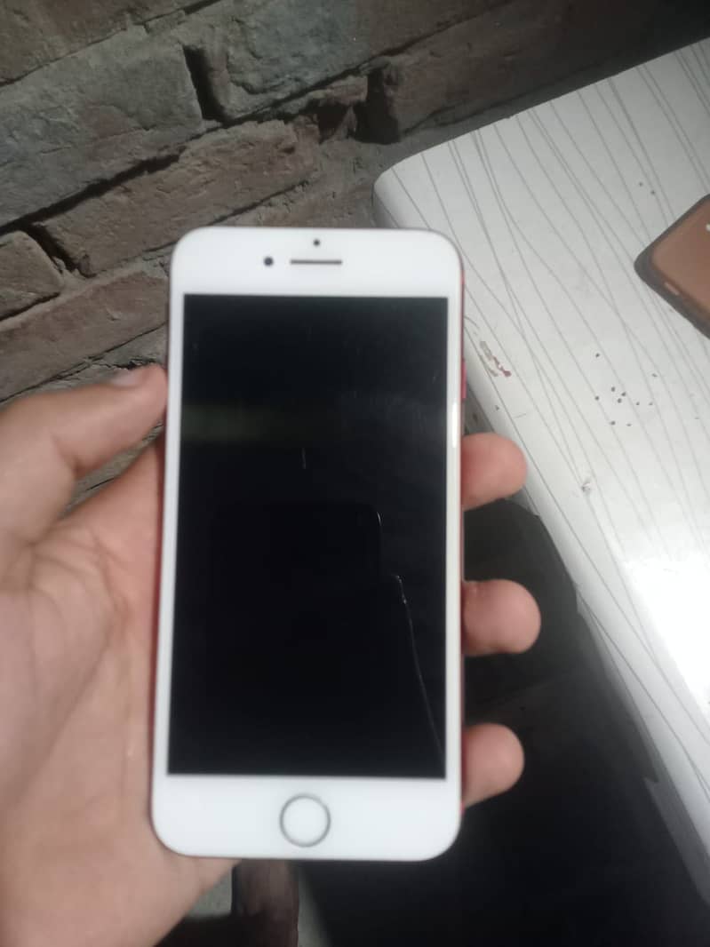 Apple iPhone 7 1