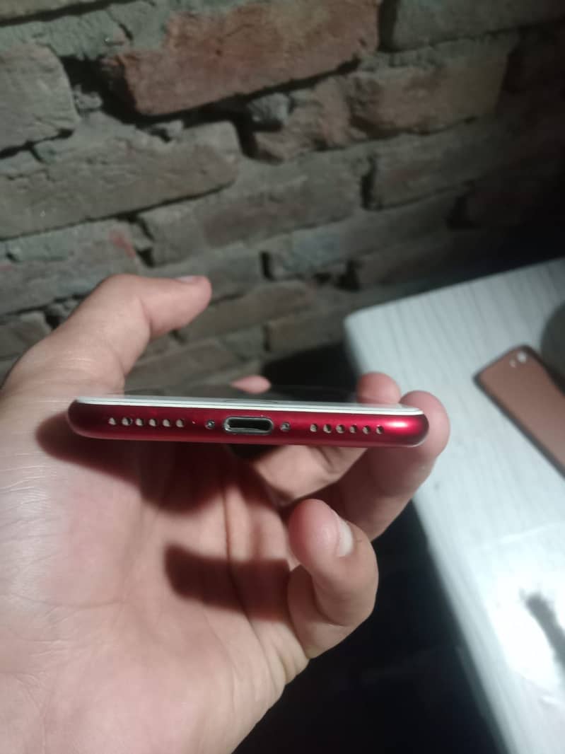 Apple iPhone 7 6
