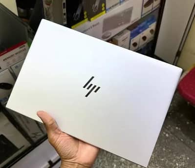 HP Touch Screen i7 8th Generation (Ram 8GB + SSD 256GB) HP New Logo