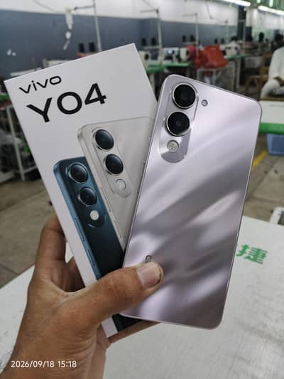 Vivo Y04.4+4/128. . . condition 10by10 ha. All ok phone