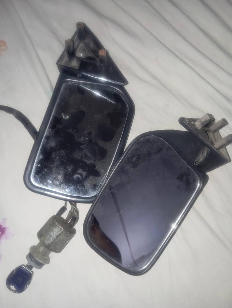 mehran side mirror or switch hai 0