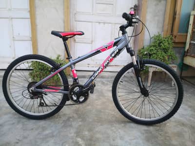 Imported Land Rover Fully Aluminum Mountain Bike.
