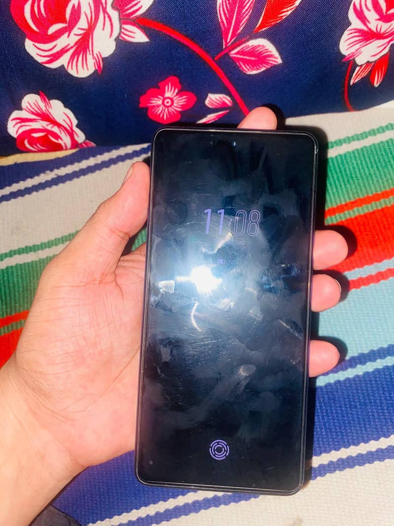 Tecno CAMON 20 1