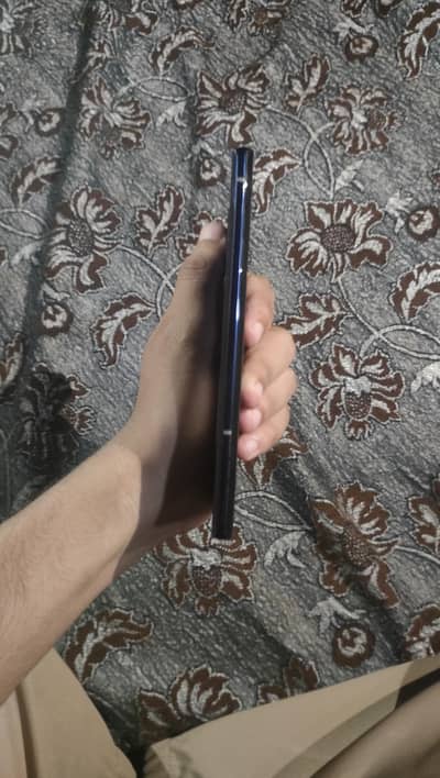 Doogee V20