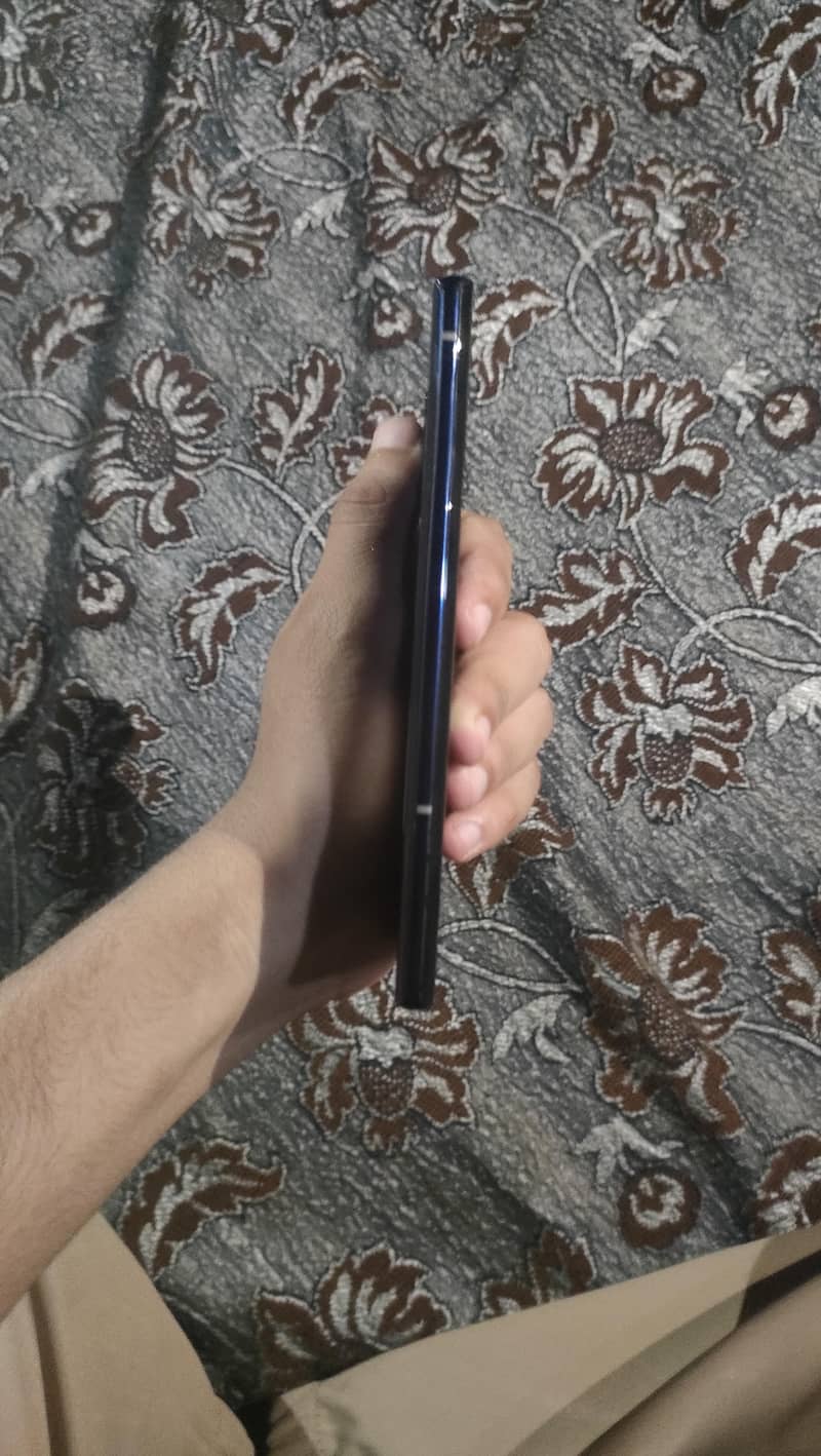 Doogee V20 0