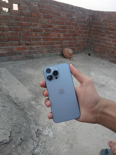Apple iPhone 13 Pro