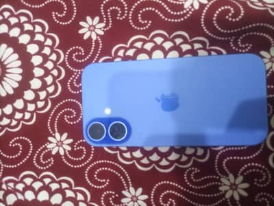 Apple iPhone 16