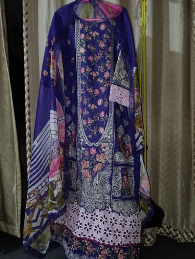 beautiful 3pec dress medium size