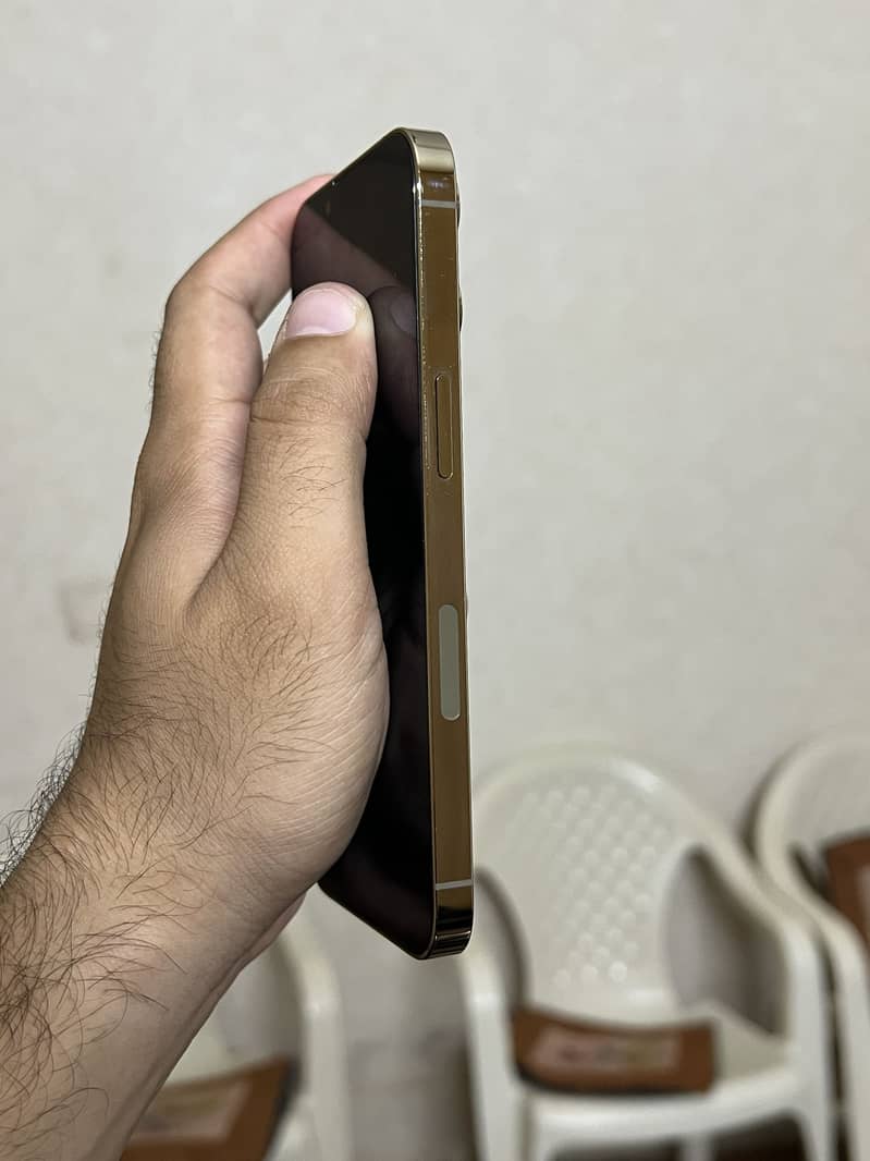 Apple iPhone 13 Pro 5
