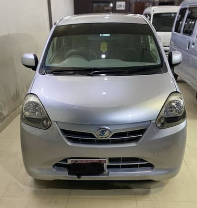 Daihatsu Mira 2012