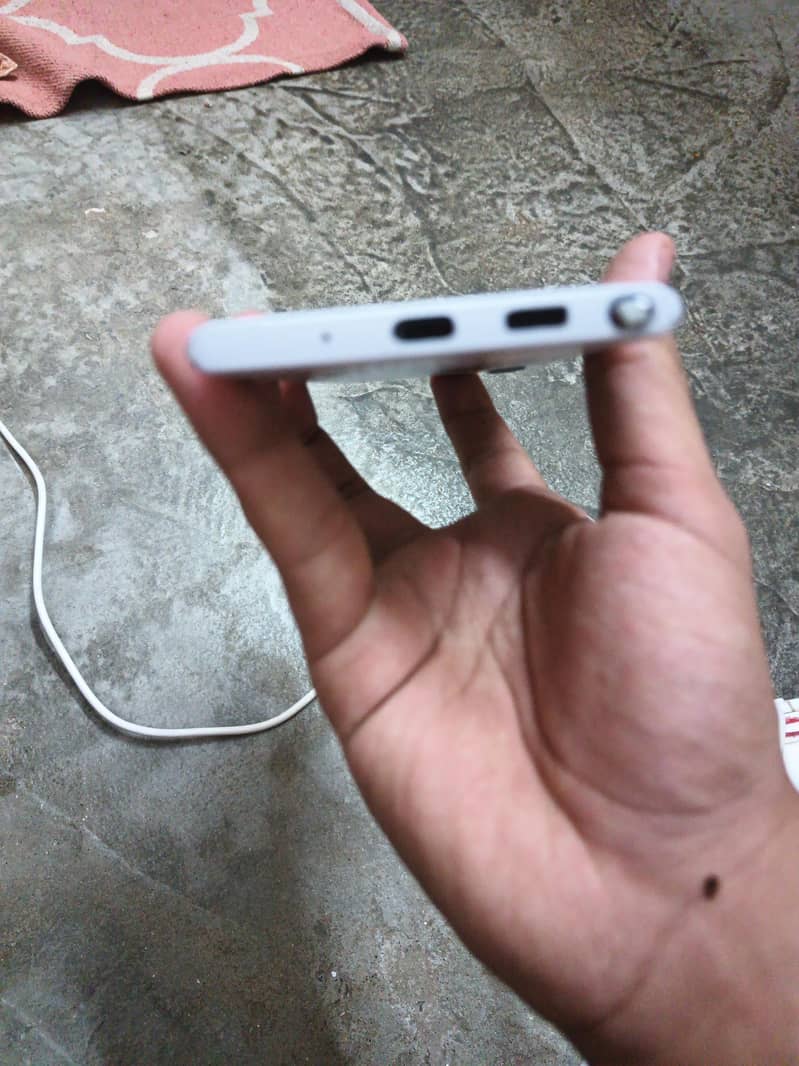 Samsung Mobile Note 10 Plus 3