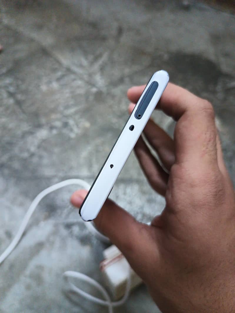 Samsung Mobile Note 10 Plus 4