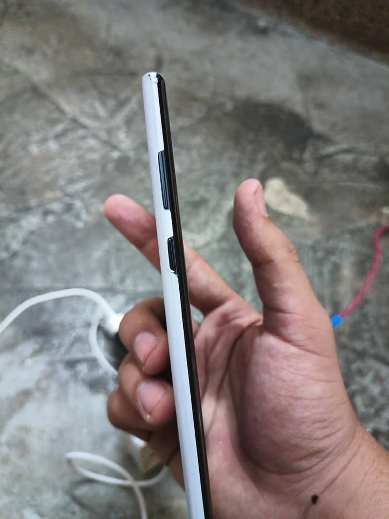 Samsung Mobile Note 10 Plus 5