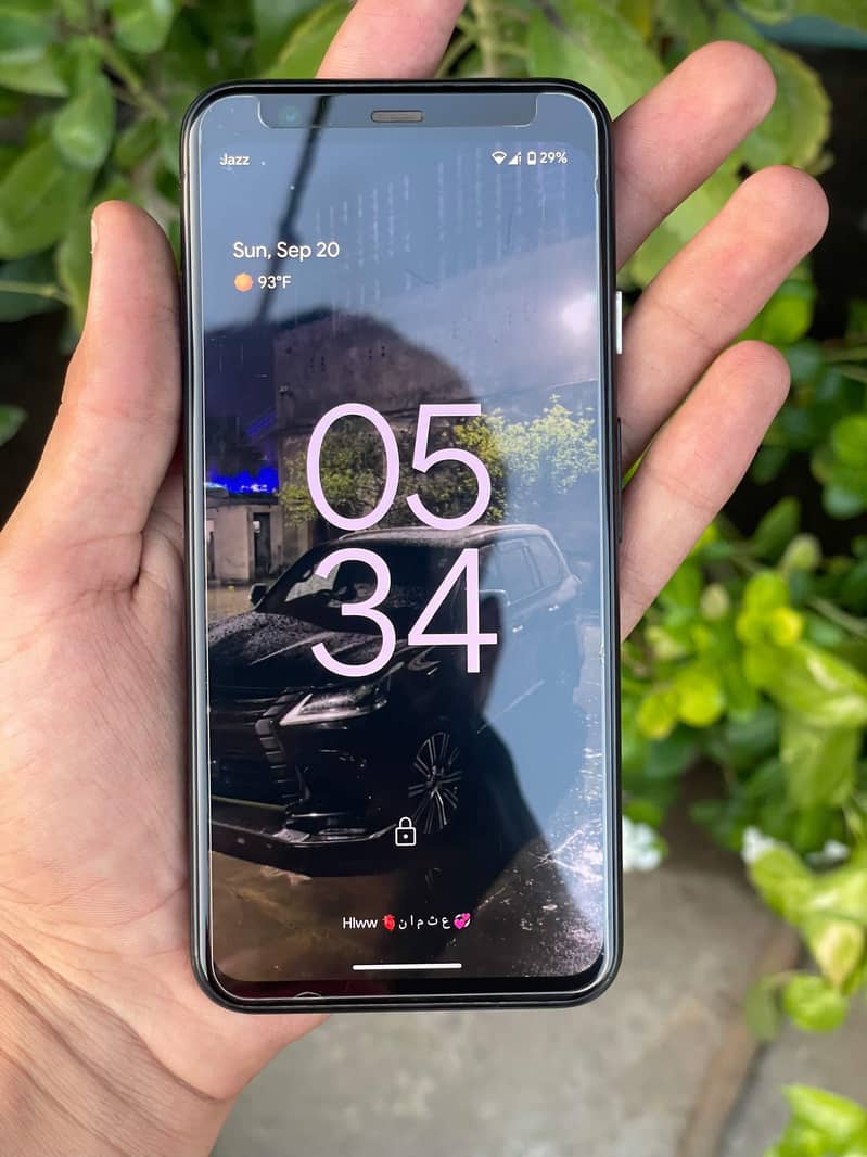 Google Pixel 4 3